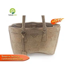 korková taška přes tělo